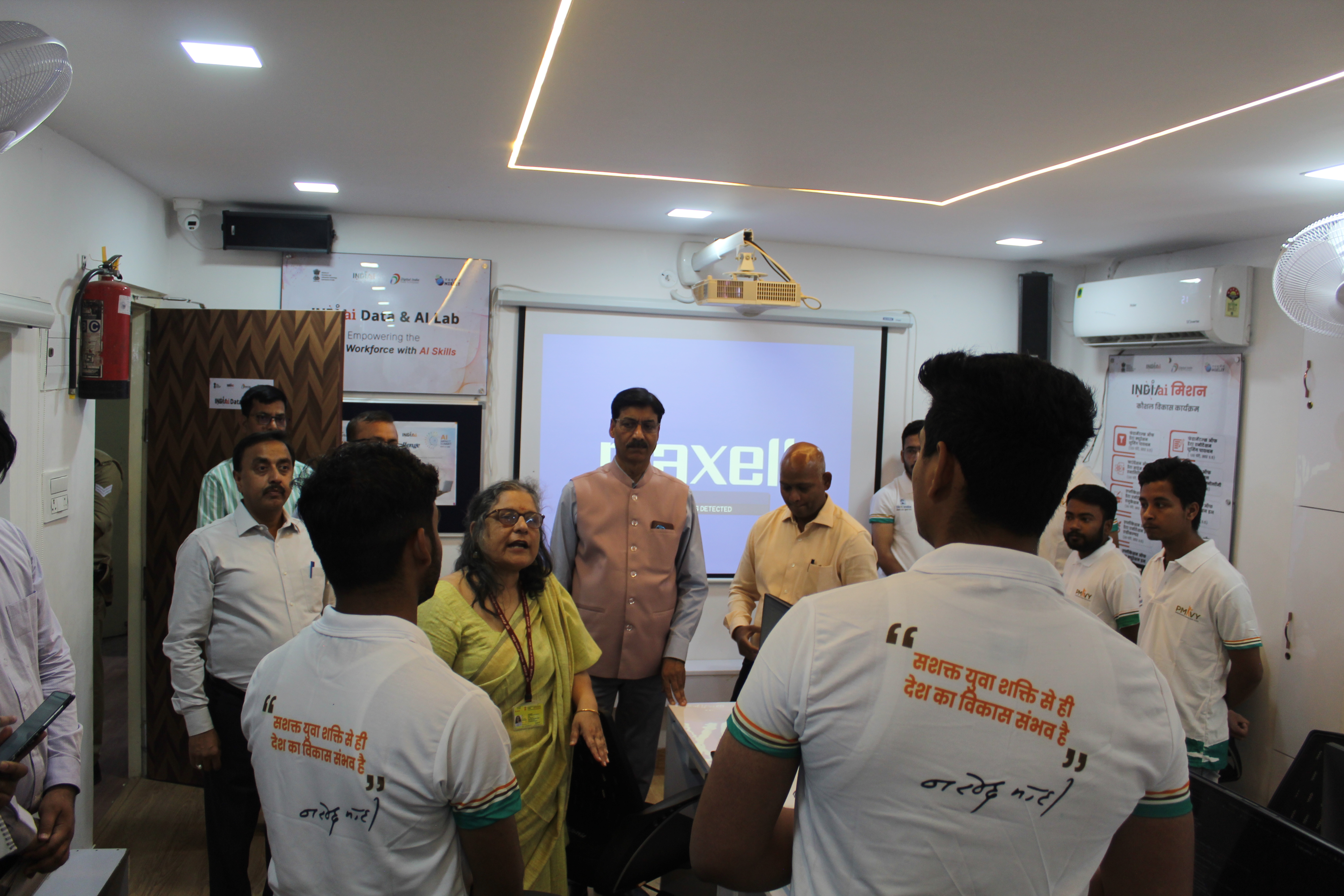 MSDE Secretary Visits India AI Lab